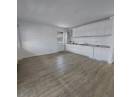 Apartament 3 camere, 70 mp + balcon, zona Metro